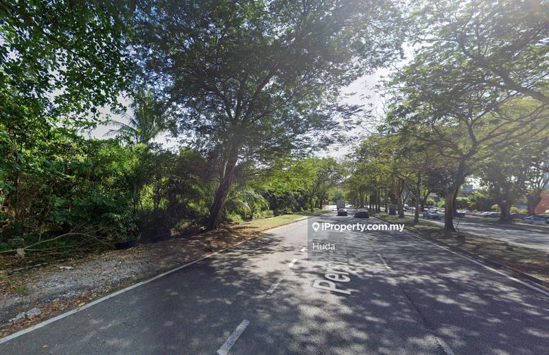 For Rent - Roadside land very visible in Seksyen 15 Shah Alam