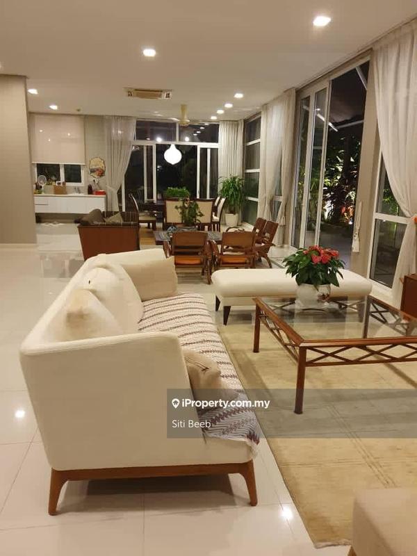 Rumah Berkembar untuk Dijual di Puncak Melawati, Ampang oleh Siti Beeb - iProperty.com.my