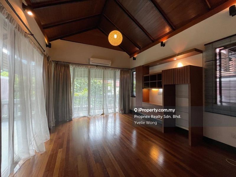 Rumah Berangkai 3.5 Tingkat untuk Dijual di Duta Tropika, Mont Kiara oleh Yvelle Wong - iProperty.com.my