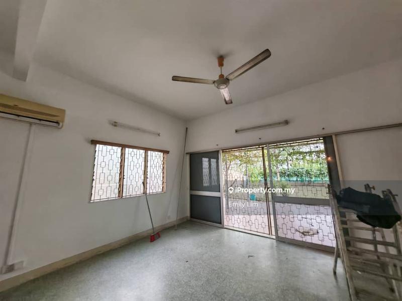 Bungalow House untuk Dijual di Taman Melawis, Klang oleh Emily Lim - iProperty.com.my