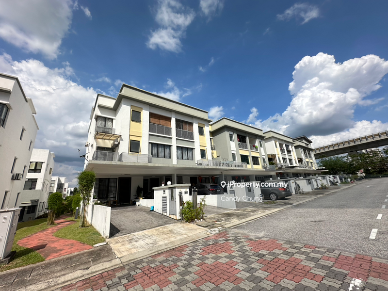 Townhouse for Sale in 16 Sierra, Puchong by Candy Chung - iProperty.com.my