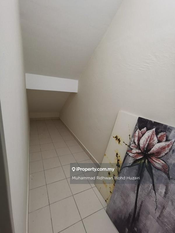 Rumah Berangkai 2.5 Tingkat untuk Dijual di Dengkil, Selangor oleh Muhammad Ridhwan Mohd Huzairi - iProperty.com.my
