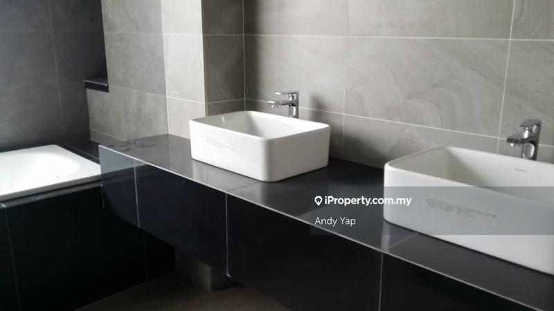 Banglo untuk Dijual di Bandar Country Homes, Rawang oleh Andy Yap - iProperty.com.my