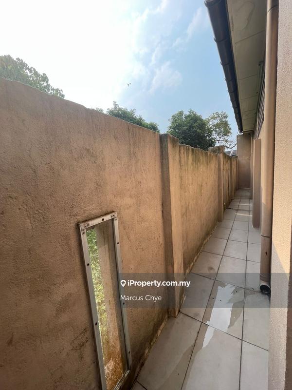 Rumah Pangsa untuk Dijual di Taman Selayang Utama oleh Marcus Chye - iProperty.com.my