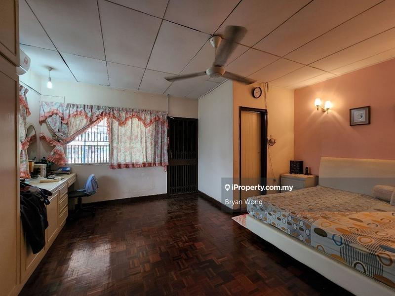 Rumah Teres 2-Tingkat untuk Dijual di Damansara Jaya, Petaling Jaya oleh Bryan Wong - iProperty.com.my