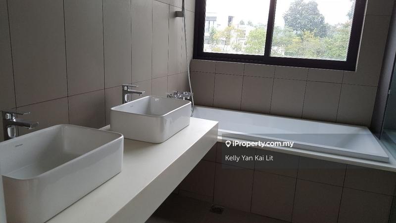 Bungalow House for Rent in psdjf, Melawati by Kelly Yan Kai Lit - iProperty.com.my