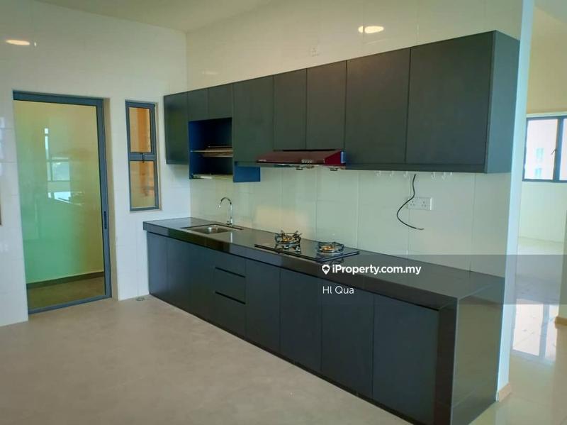 Kediaman Servis untuk Dijual di Vista Alam oleh Hl Qua - iProperty.com.my