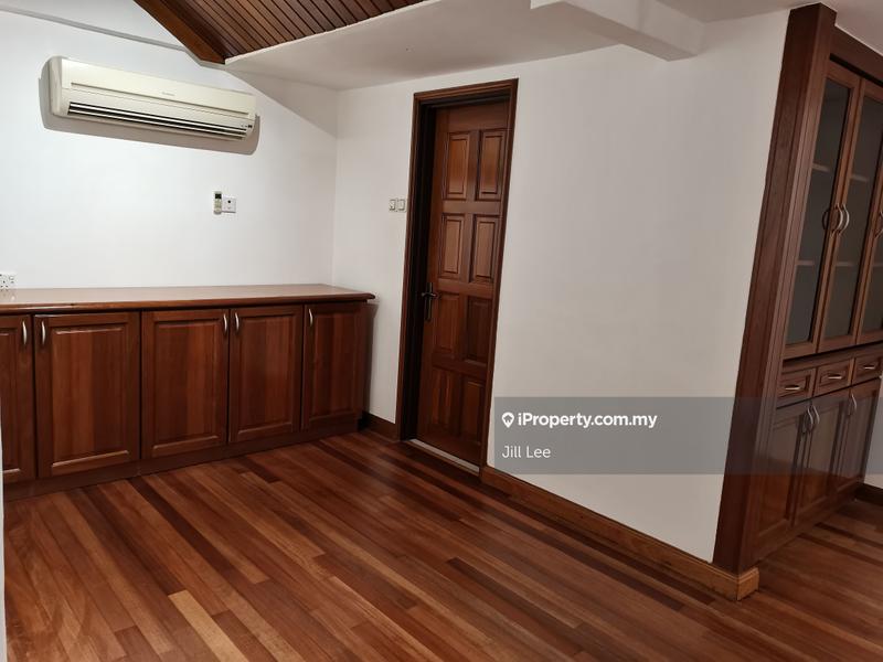 For Sale - Desa Angkasa