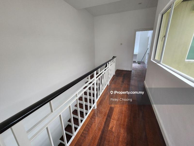 2.5-storey Terraced House for Sale in Valencia, Sungai Buloh by Pinky Choong - iProperty.com.my