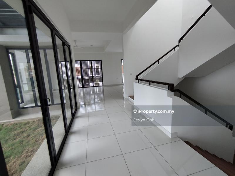 Rumah Berkembar untuk Dijual di Symphony Hills, Cyberjaya oleh Jeslyn Goh - iProperty.com.my