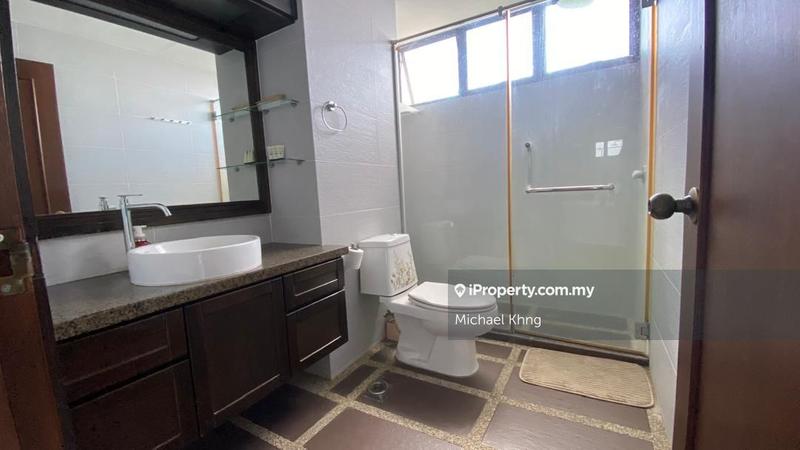 Kondominium untuk Disewa di Marina Tower (Ratu Mutiara) oleh Michael Khng - iProperty.com.my