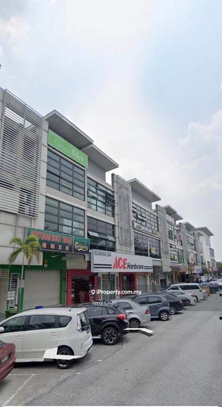 Shop for Sale in Serdang, Seri Kembangan by Terry Chan - iProperty.com.my