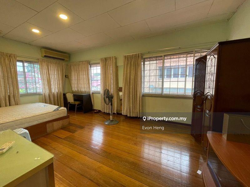 Bungalow House for Sale in Cheras, Kuala Lumpur by Evon Heng - iProperty.com.my