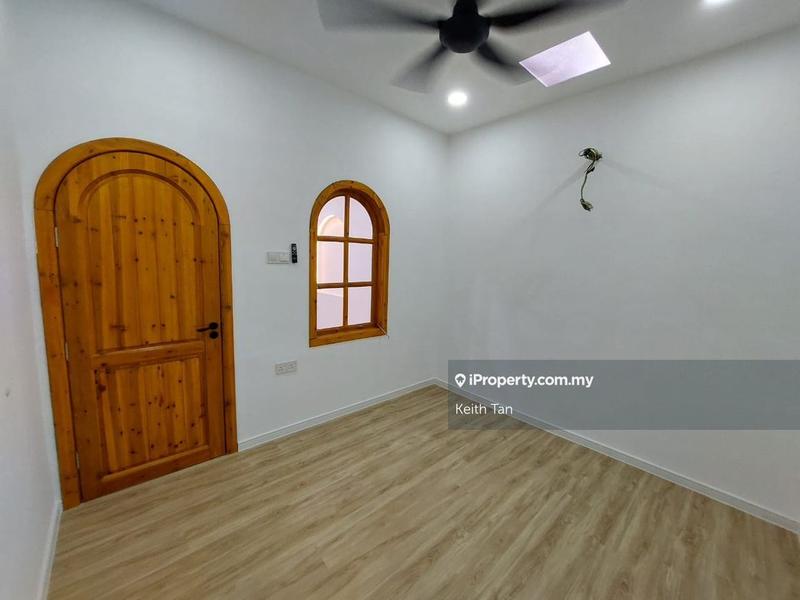 Rumah Berangkai 1 Tingkat untuk Dijual di Taman Malim Jaya, Bachang oleh Keith Tan - iProperty.com.my