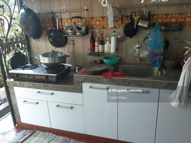 Semi-Detached House for Sale in Seksyen 13, Shah Alam by Celia Chew - iProperty.com.my