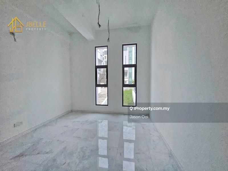 Rumah Berkembar untuk Dijual di Putra Heights, Subang Jaya oleh Jason Ooi - iProperty.com.my