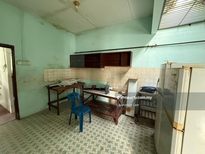 Rumah Berangkai 1 Tingkat untuk Dijual di Kuching, Sarawak oleh Lawrence Lee - iProperty.com.my