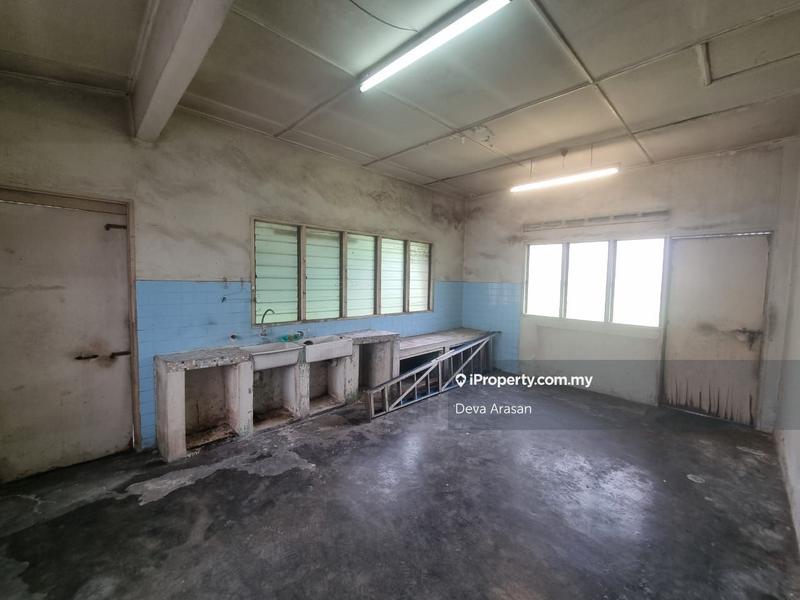 Rumah Berkembar untuk Dijual di Seksyen 6, Petaling Jaya oleh Deva Arasan - iProperty.com.my