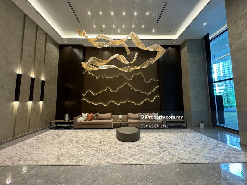 For Sale - Pavilion Ceylon Hill