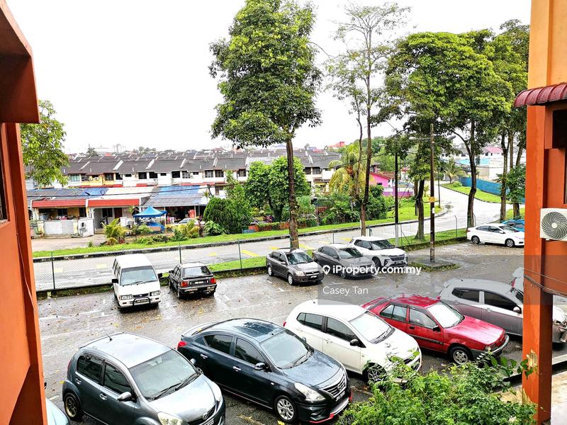 Rumah Pangsa untuk Dijual di Taman Johor Jaya oleh Casey Tan - iProperty.com.my