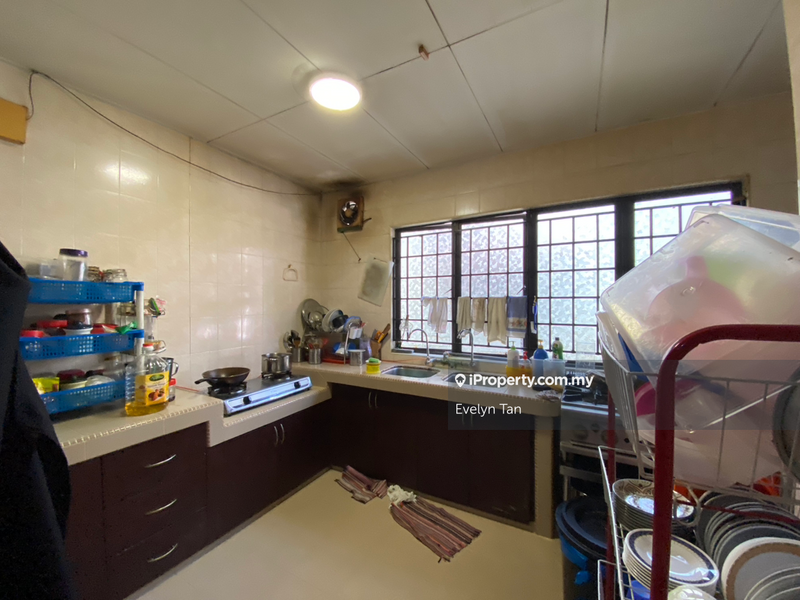 Rumah Berangkai 2 Tingkat untuk Dijual di Subang Jaya, Selangor oleh Evelyn Tan - iProperty.com.my