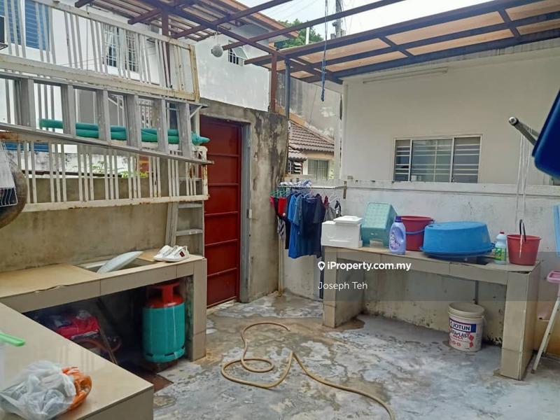 Rumah Berangkai 2 Tingkat untuk Dijual di Taman Putra Prima, Puchong oleh Joseph Teh - iProperty.com.my