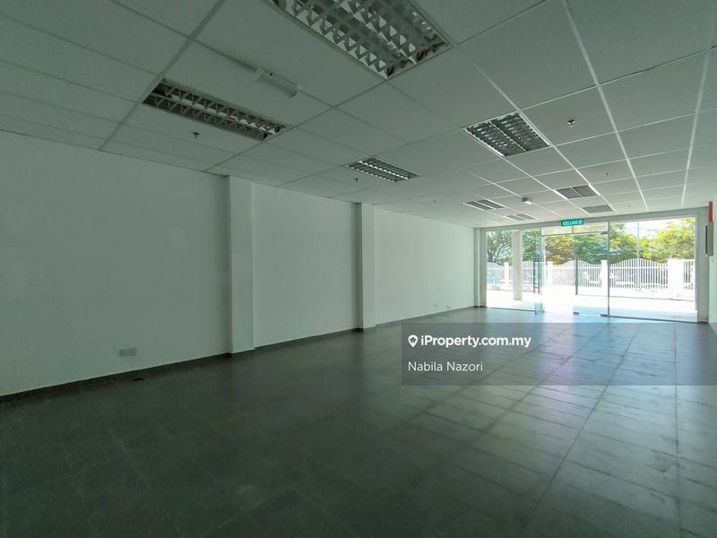 Warehouse for Rent in Padang Tembak, Pengkalan Chepa by Nabila Nazori - iProperty.com.my
