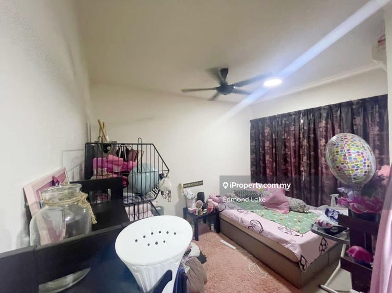 Kondominium untuk Dijual di Selayang 18 oleh Edmond Loke - iProperty.com.my