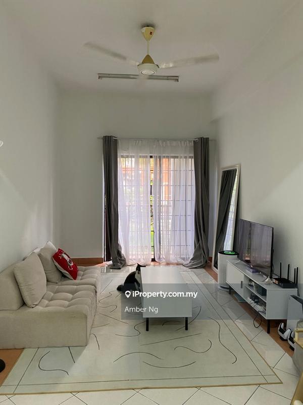 For Sale - Villa Danau