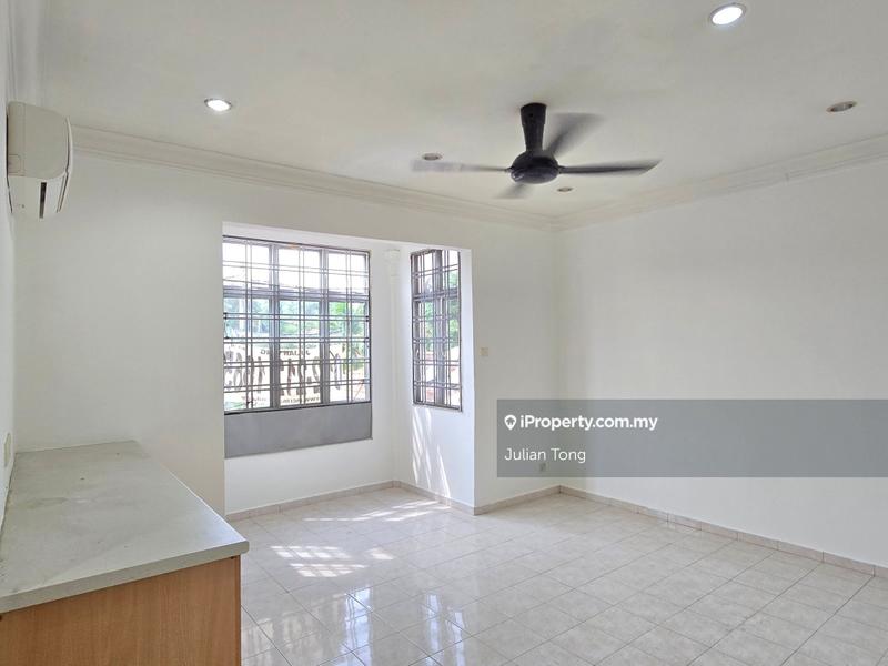 Rumah Teres 2-Tingkat untuk Dijual di Taman Desa Indah, Nilai oleh Julian Tong - iProperty.com.my