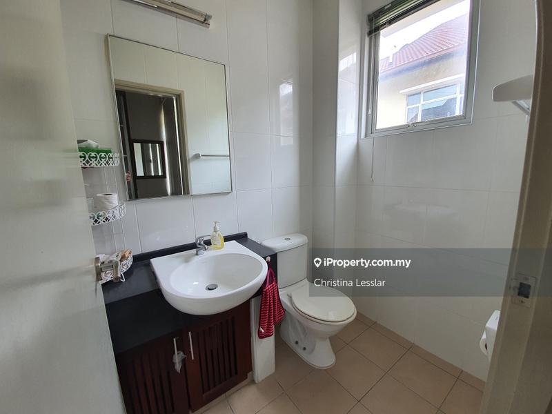 Rumah Berangkai 3 Tingkat untuk Dijual di USJ Heights, Subang Jaya oleh Christina Lesslar - iProperty.com.my