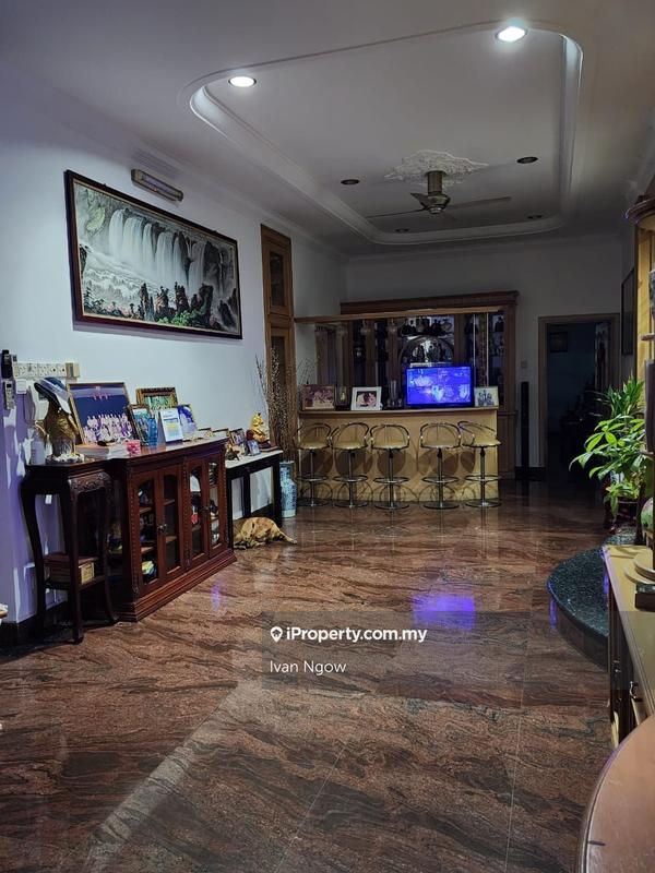 Bungalow House for Sale in Jalan Cecawi 6, Kota Damansara, Petaling Jaya, Kota Damansara by Ivan Ngow - iProperty.com.my