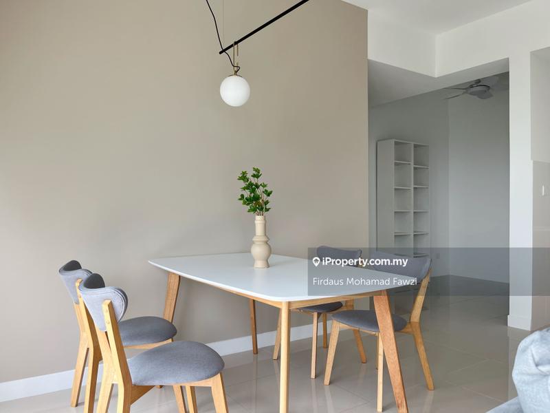 For Sale - Emerald Hill