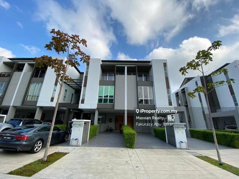 Townhouse for Sale in Ridgefield Residence, Kajang by Fakurazy Abu Bakar - iProperty.com.my