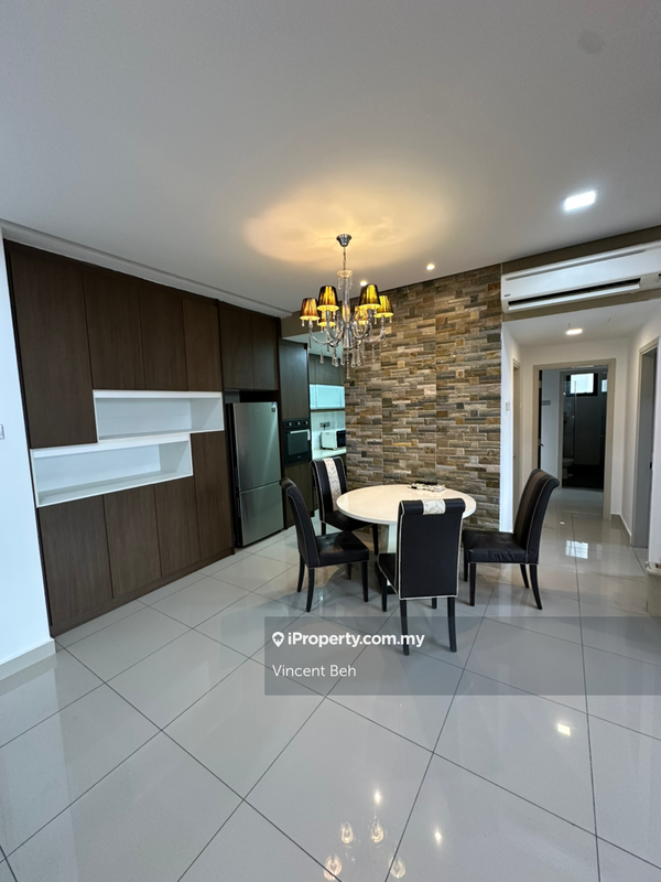 Kondominium untuk Disewa di Residence 8 oleh Vincent Beh - iProperty.com.my