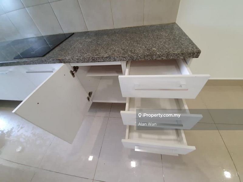 For Sale - Shaftsbury Residence