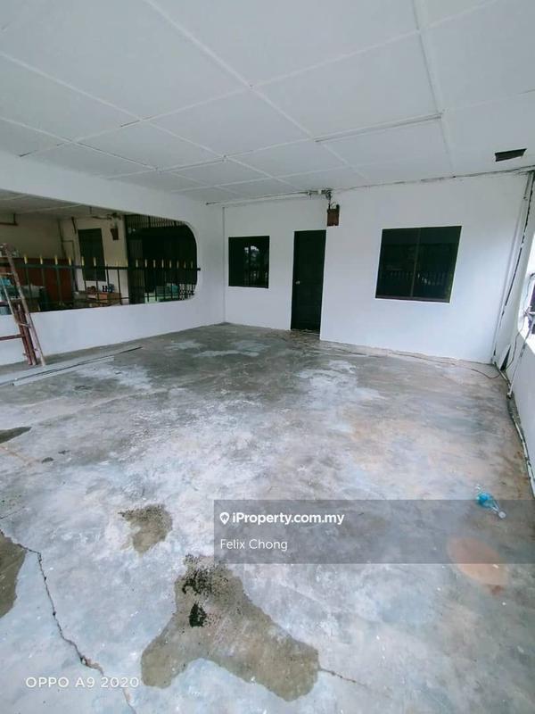 Rumah Teres 1-Tingkat untuk Dijual di Taman Rebana, Kluang oleh Felix Chong - iProperty.com.my