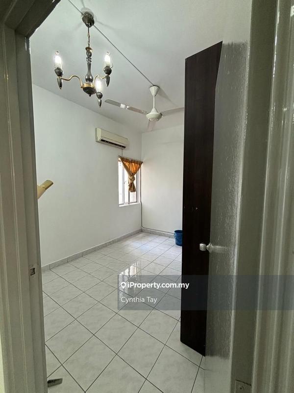 Apartment for Sale in Spanish Villa by Cynthia Tay - iProperty.com.my