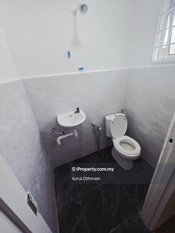 2-storey Terraced House for Sale in Bandar Seremban Selatan, Seremban by Azrul Othman - Bathroom - iProperty.com.my