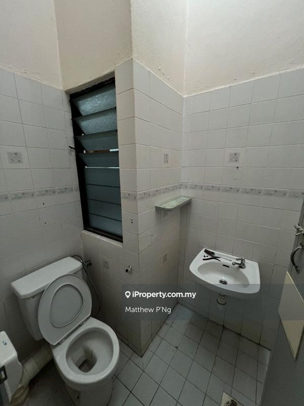 2-storey Terraced House for Sale in Cangkat Sungai Ara, Sungai Ara by Matthew P'Ng - iProperty.com.my