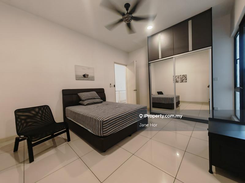 Townhouse for Sale in 16 Sierra, Puchong by Jane Hor - iProperty.com.my