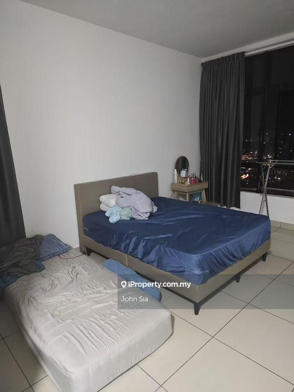 For Sale - Twin Tower Residence