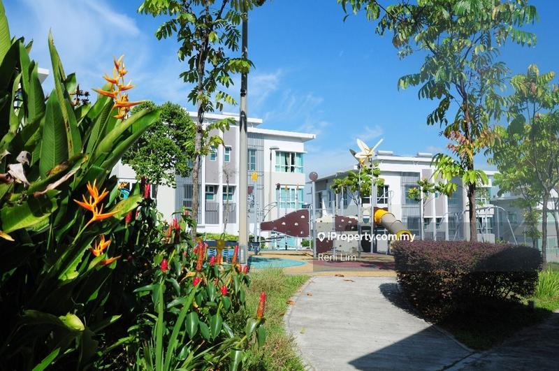 Rumah Berkembar untuk Dijual di Rafflesia, Damansara Perdana, Petaling Jaya, PJ, Damansara Perdana oleh Reni Lim - iProperty.com.my