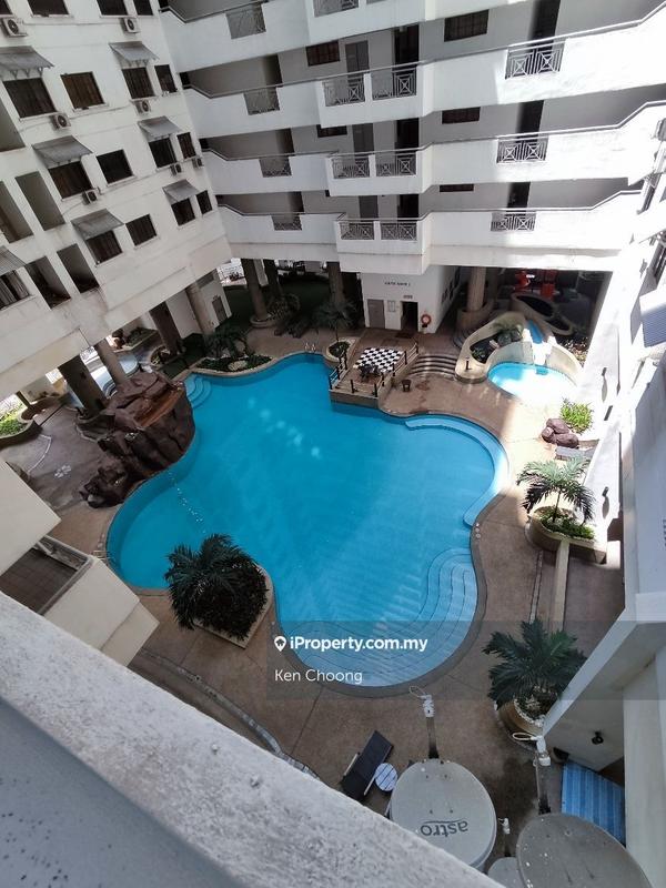 For Sale - The Vistana