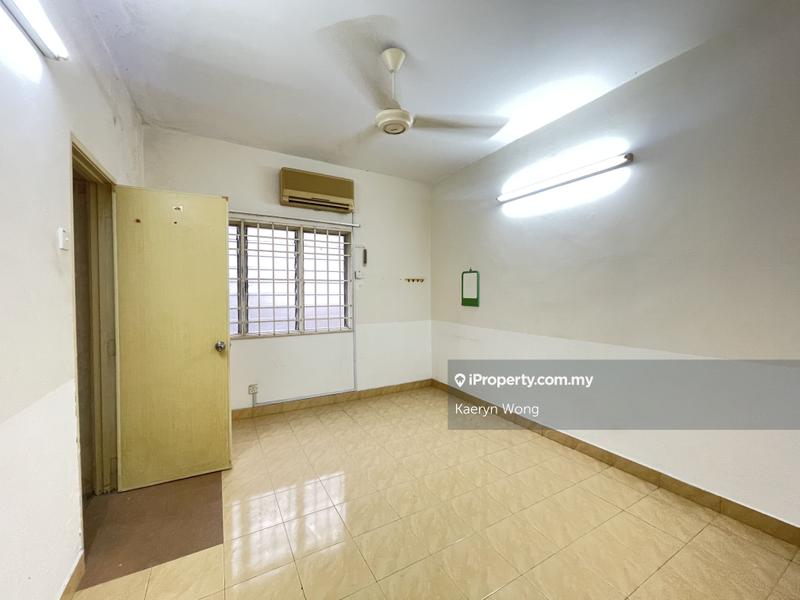 3-storey Terraced House for Sale in Taman Putri Jaya, Cheras by Kaeryn Wong - iProperty.com.my