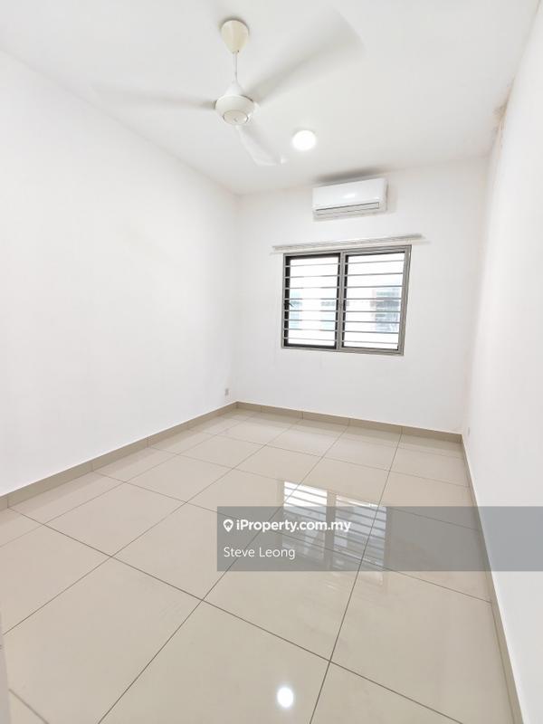 Rumah Berangkai 3 Tingkat untuk Dijual di Setia Utama, Setia Alam oleh Steve Leong - iProperty.com.my