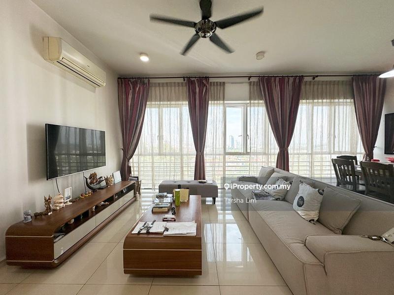 Kondominium untuk Dijual di Surian Residences oleh Tarsha Lim - iProperty.com.my