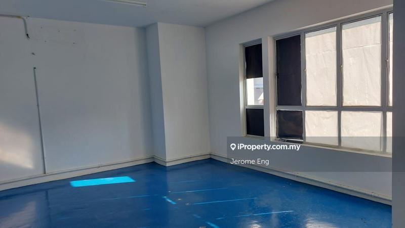 For Rent - Farlim Square