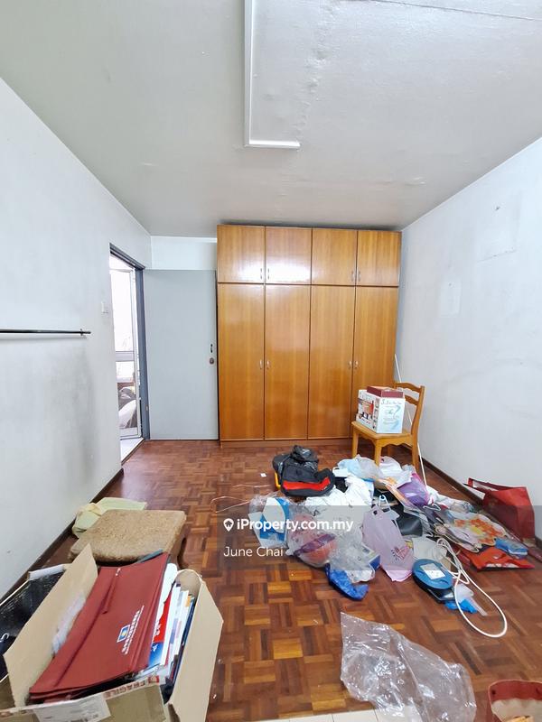 Rumah Pangsa untuk Dijual di Seksyen 2 Wangsa Maju Flat oleh June Chai - iProperty.com.my