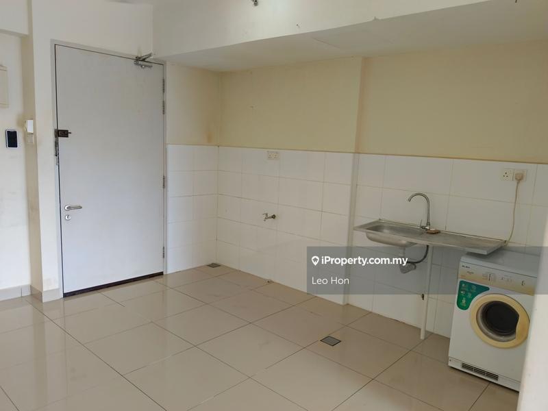Service Residence for Sale in Suria Jelutong by Leo Hon - iProperty.com.my